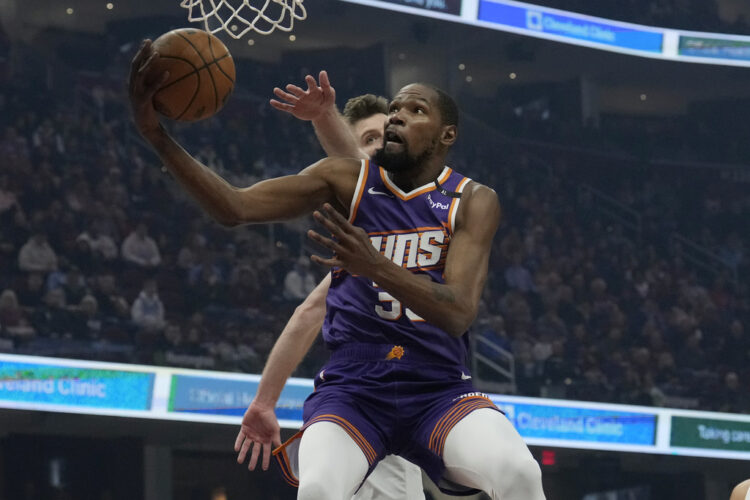Phoenix Suns acquire three first-round picks from Utah Jazz in exchange for 2031 first-round pick